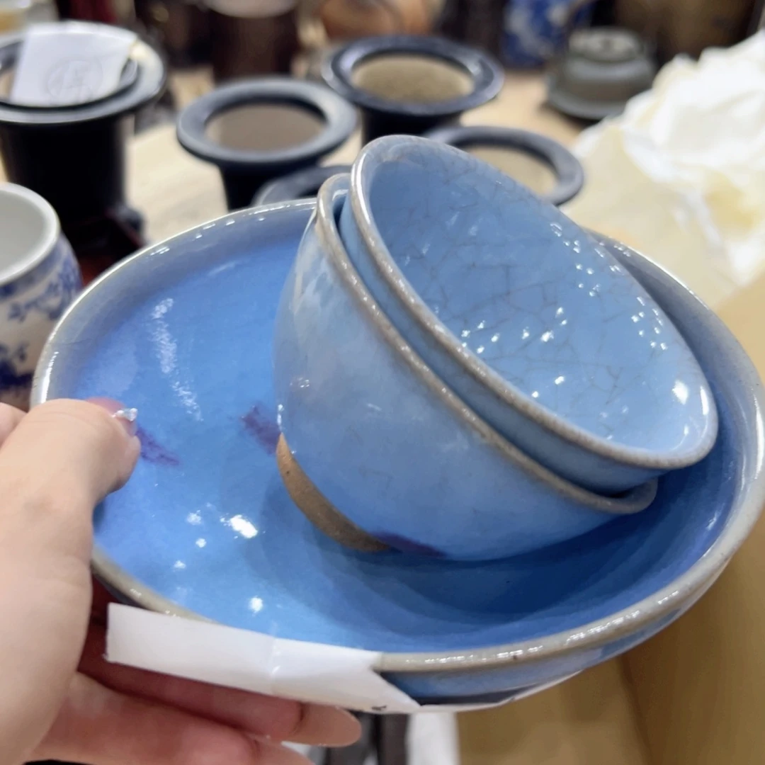 丘***牛瓷片陶瓷的发展和艺术