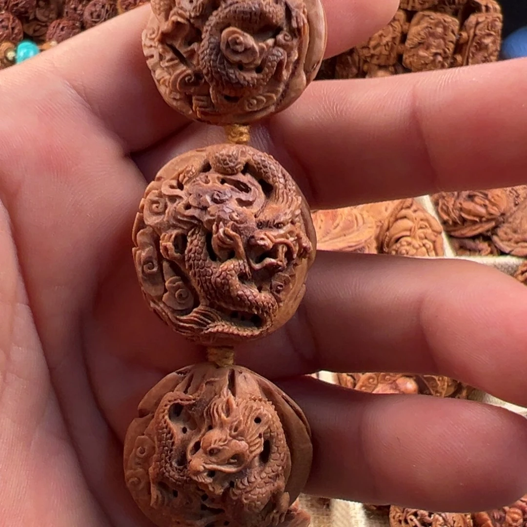 桃核手串桃核雕刻九龙手串