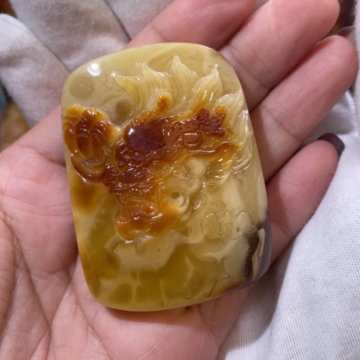 琥珀吊坠(不含链)未镶嵌