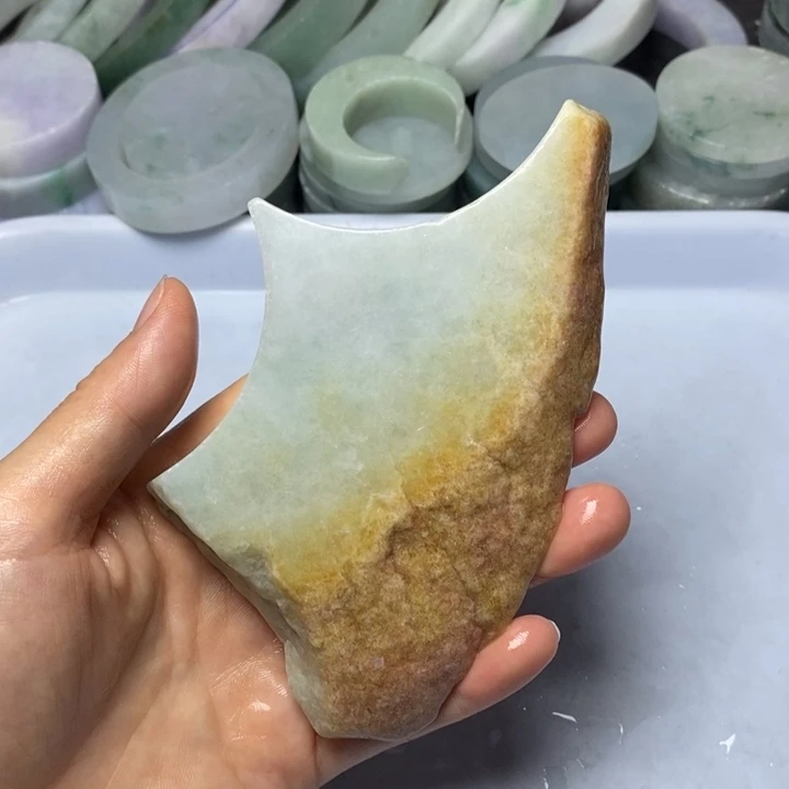 翡翠裸石翡翠边角料