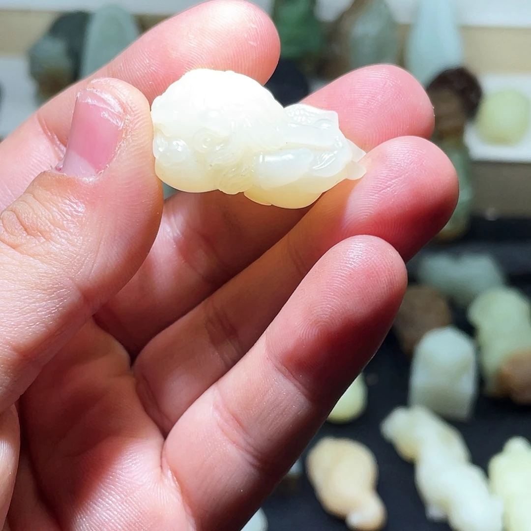 颈饰未镶嵌和田玉