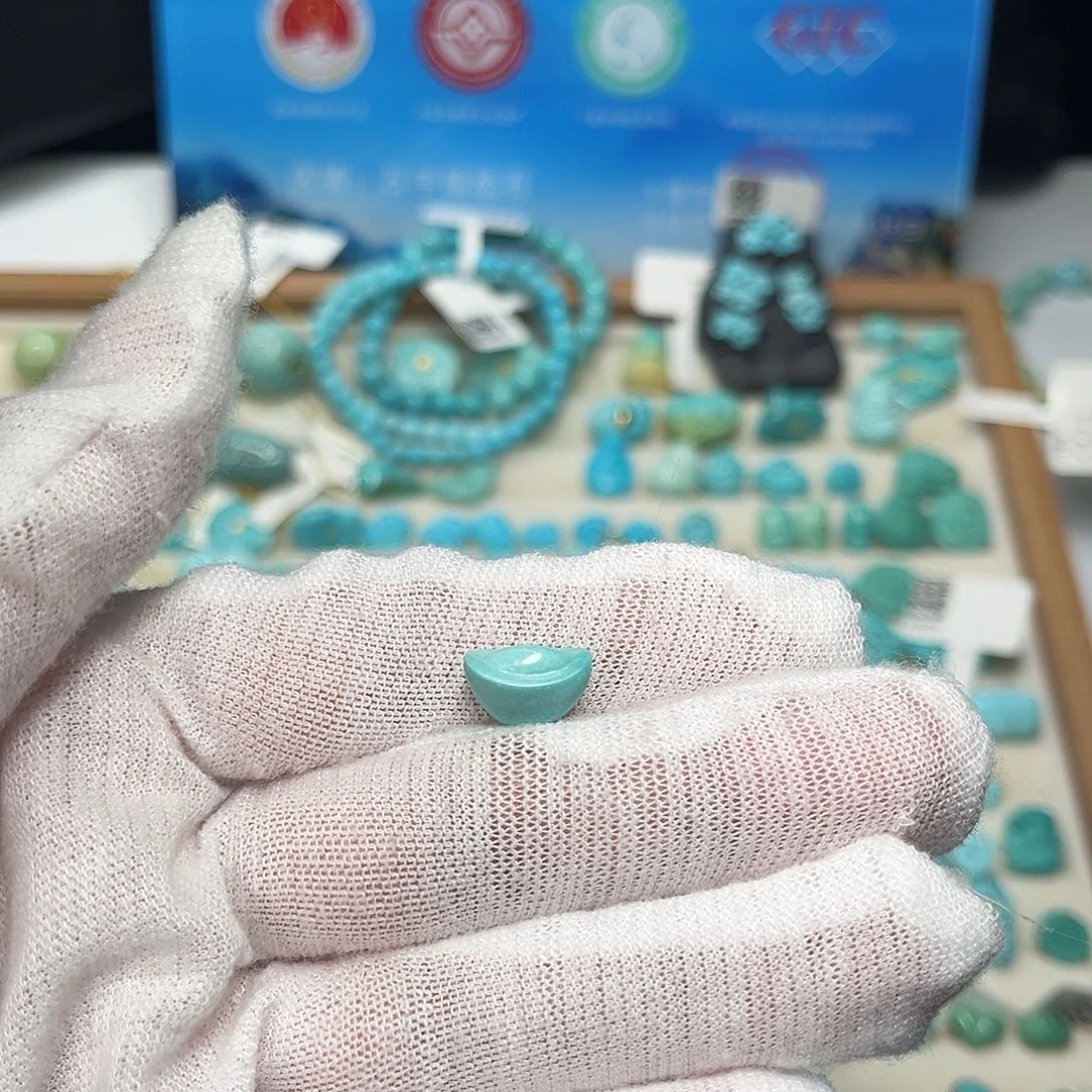 绿松石未镶嵌珠宝半成品