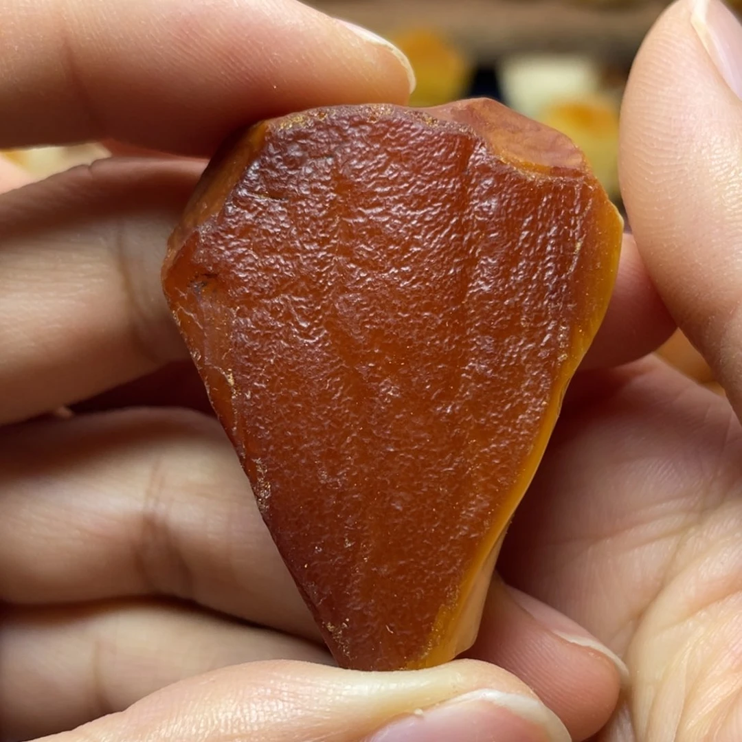 定制琥珀未镶嵌蜜蜡订制留皮盾牌