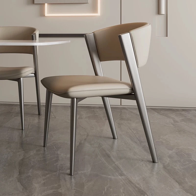 意式极简餐椅轻奢椅子家用靠背椅简约现代餐桌椅软包咖啡厅休闲椅