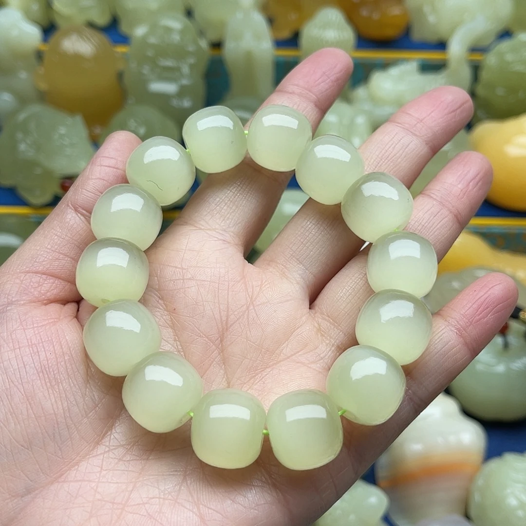 玉天然桌面小摆件