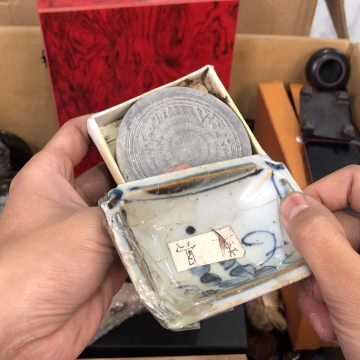 陶瓷孤品单件车里拍