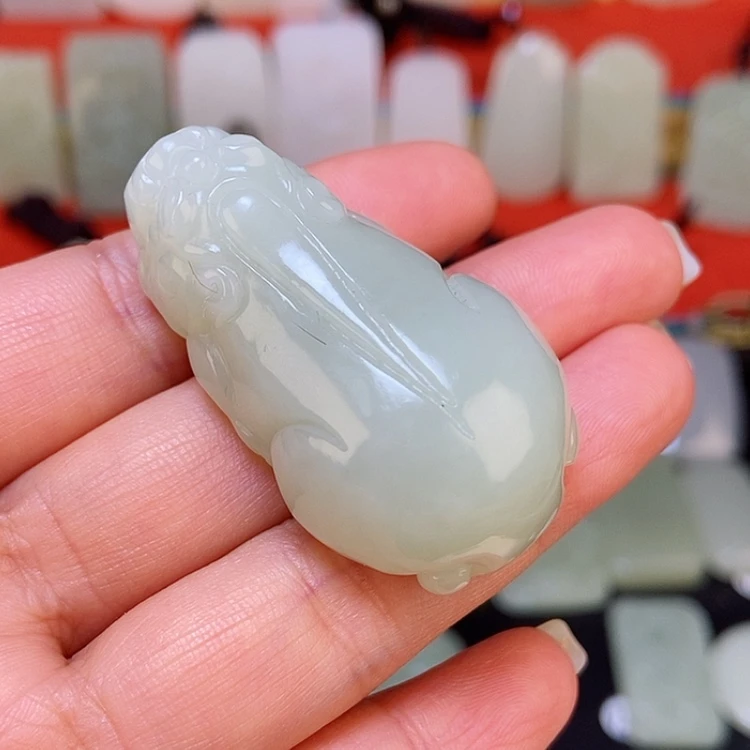 【闪购商品】颈饰未镶嵌和田玉