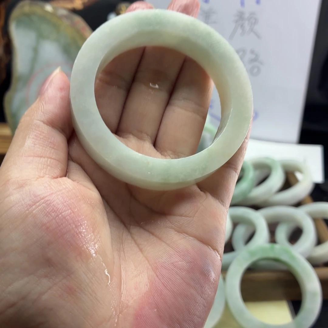 定制翡翠未镶嵌正圈