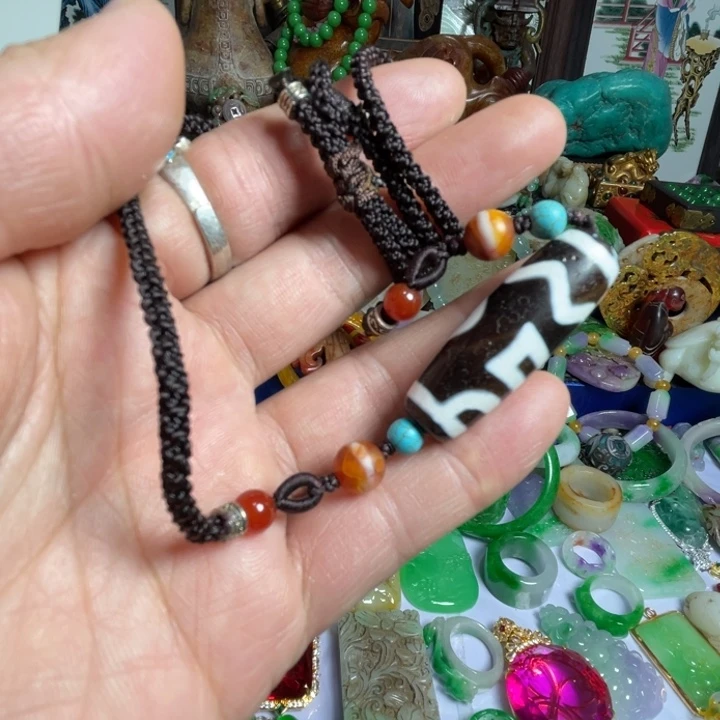 滴血莲花菩提吊坠