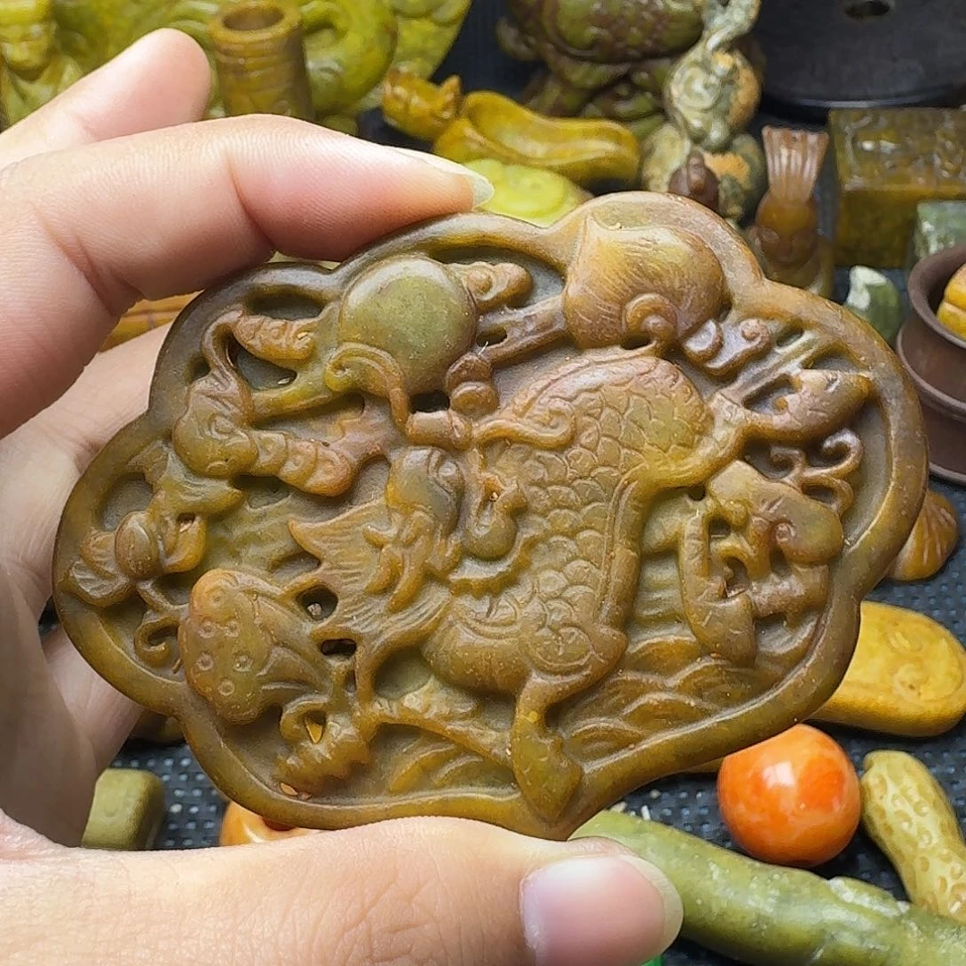 白玉菩提吊坠。。。