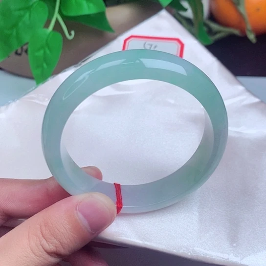 翡翠手镯未镶嵌正圈028