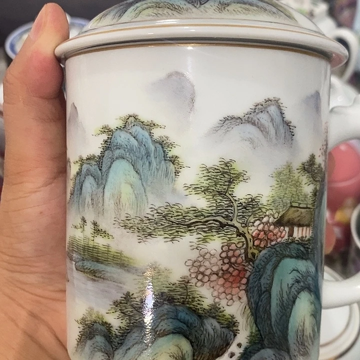 摆件景德镇陶瓷主人杯1334