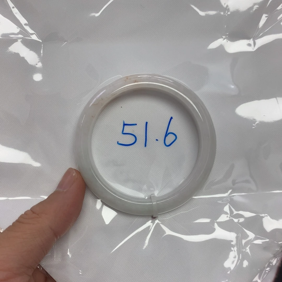 翡翠未镶嵌手镯51.6