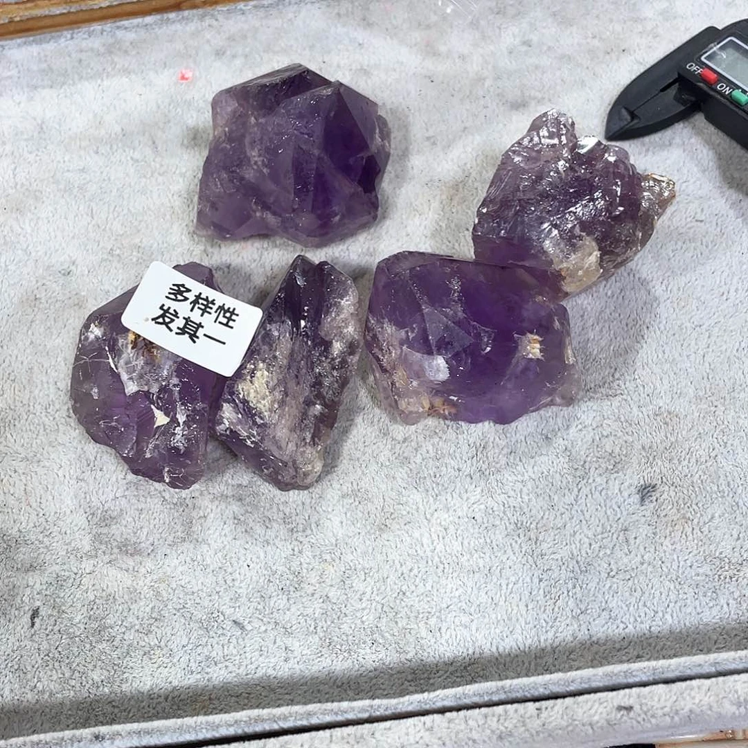 水晶摆件…..未镶嵌