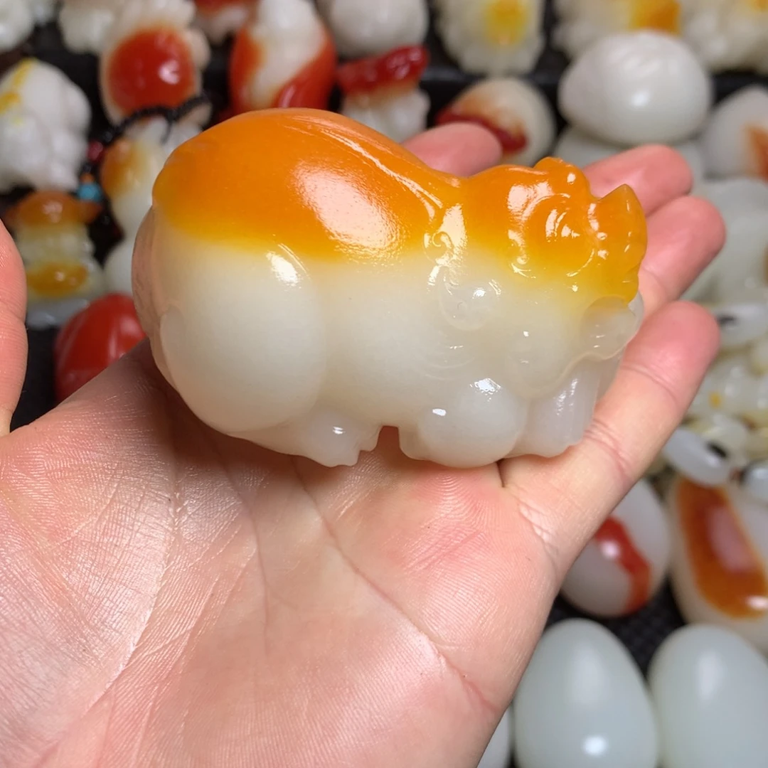 新疆戈壁石五彩石