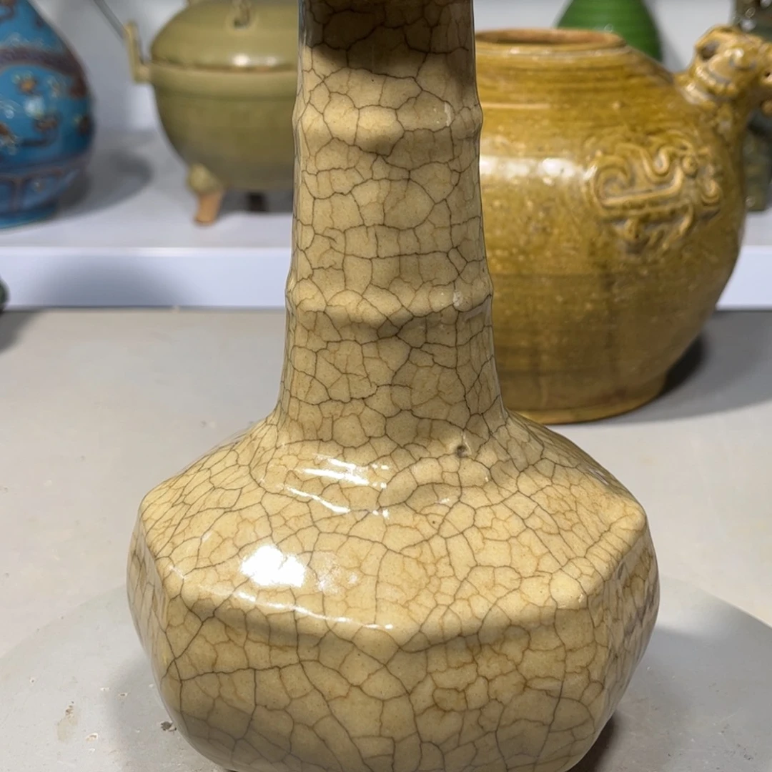 瓶哥窑瓷器品相完美