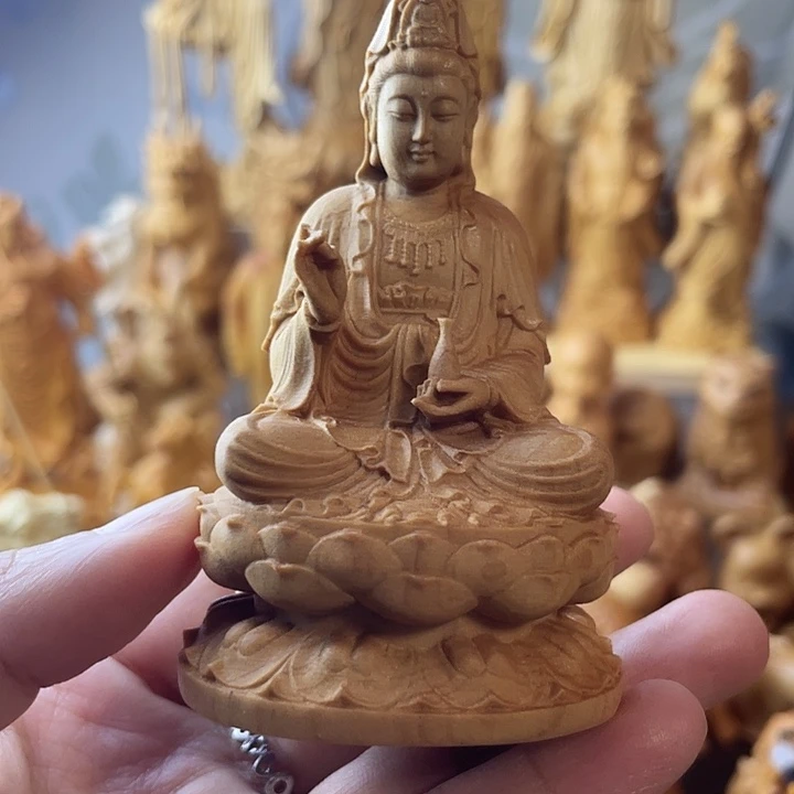 柏木（崖柏）坐莲观音高8公分