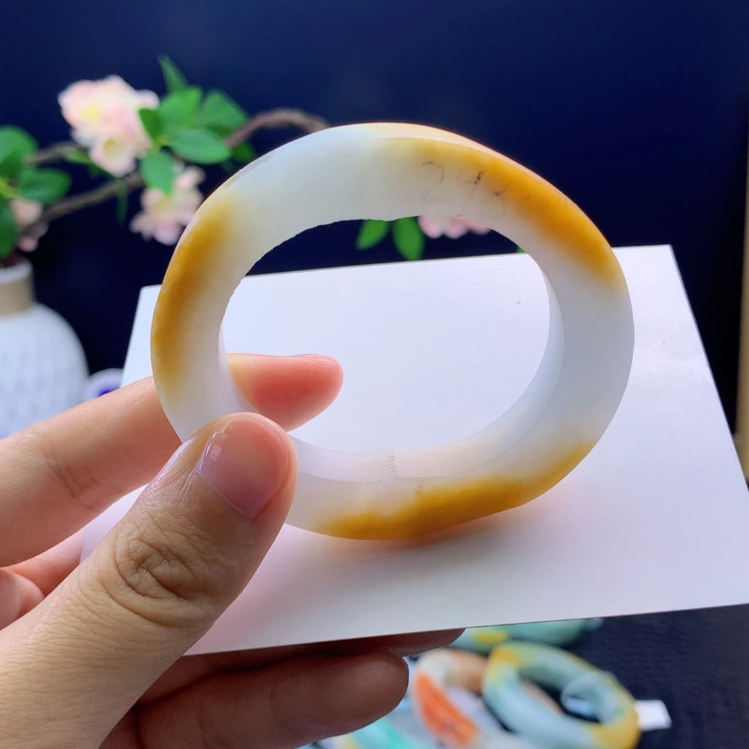 定制翡翠手镯未镶嵌