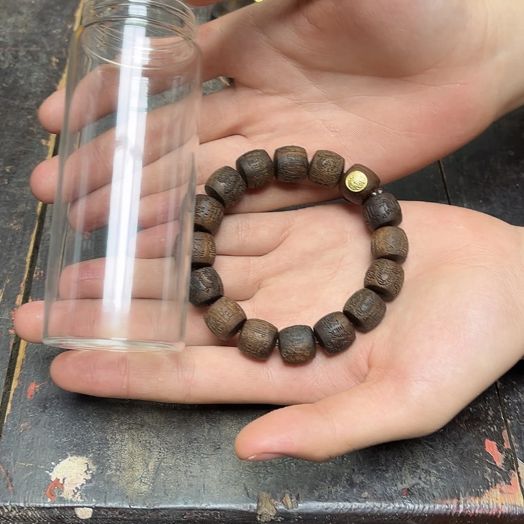 大叶紫檀（黑酸枝木类）