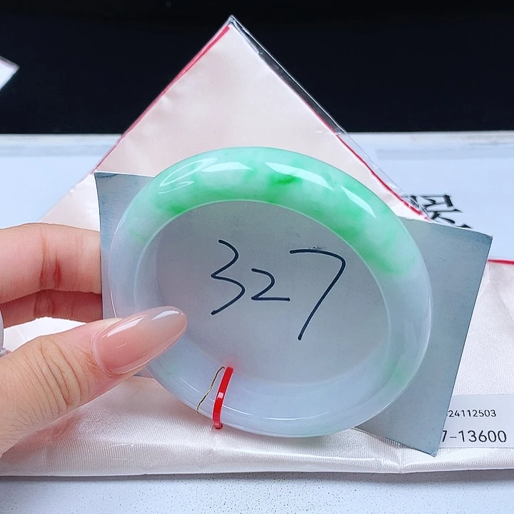 翡翠手镯未镶嵌57+正圈