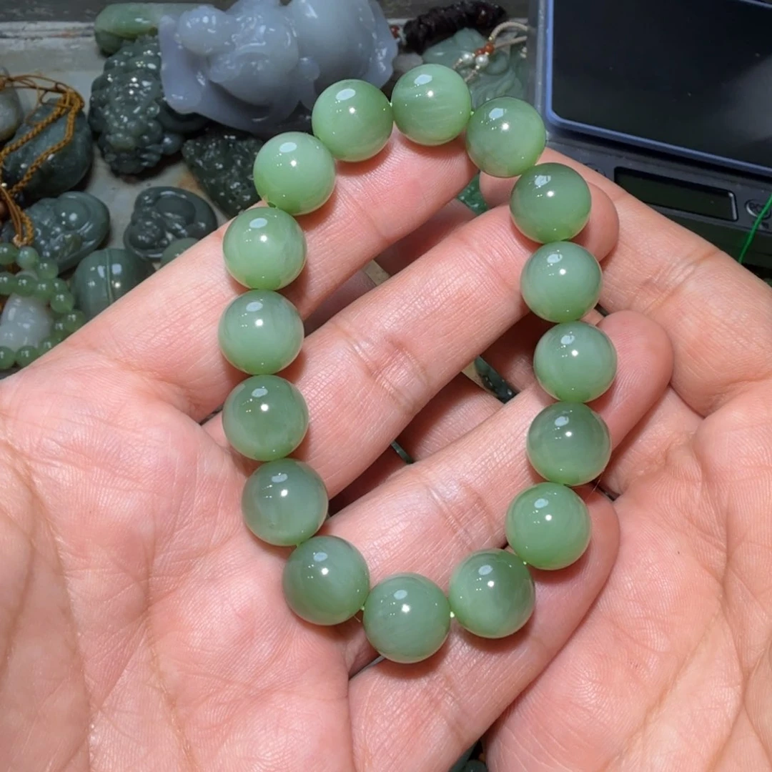 和田玉挂件未镶嵌养****崽