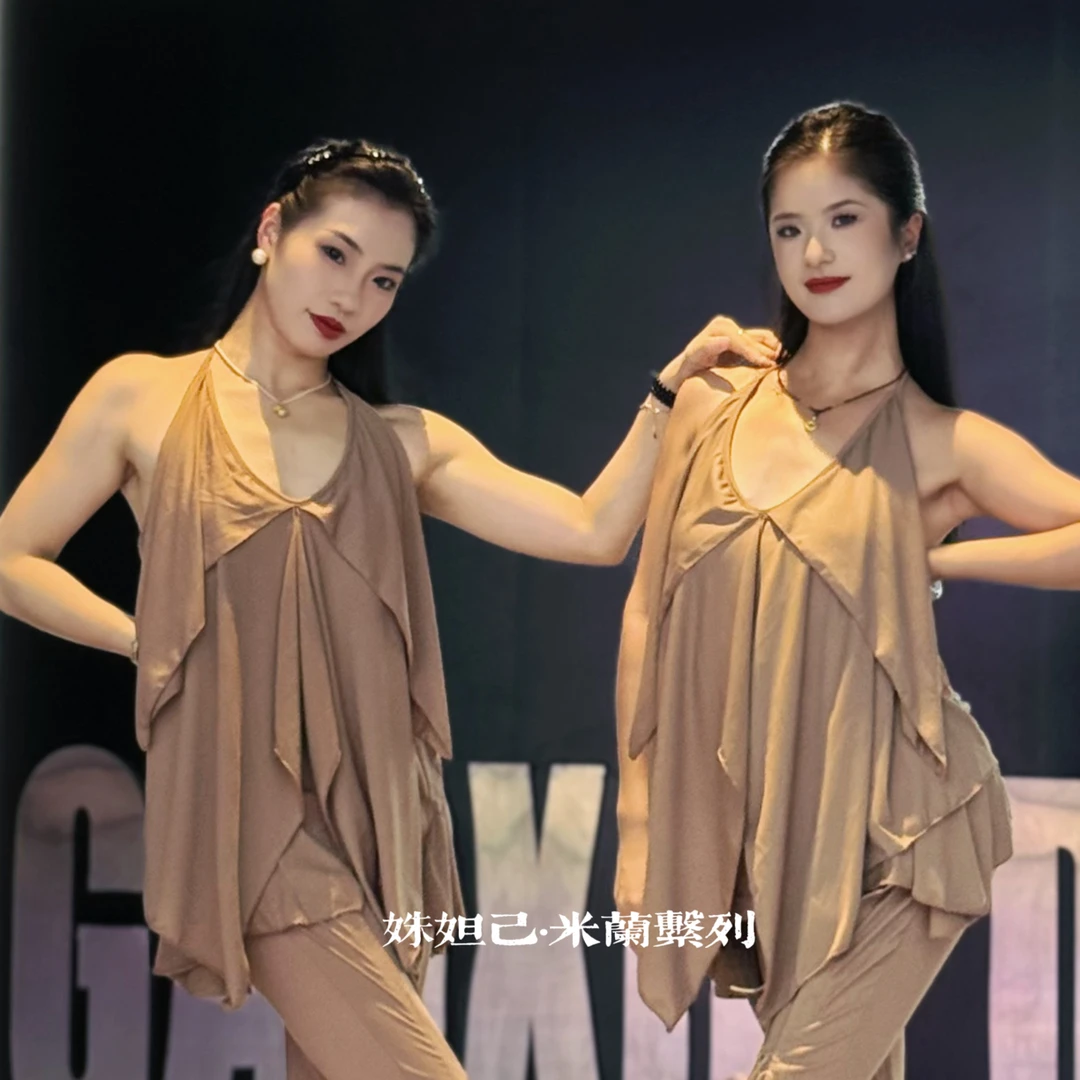 姝妲己米兰系列女人不规则绑带设计感上衣+绑带微喇裤套装夏季