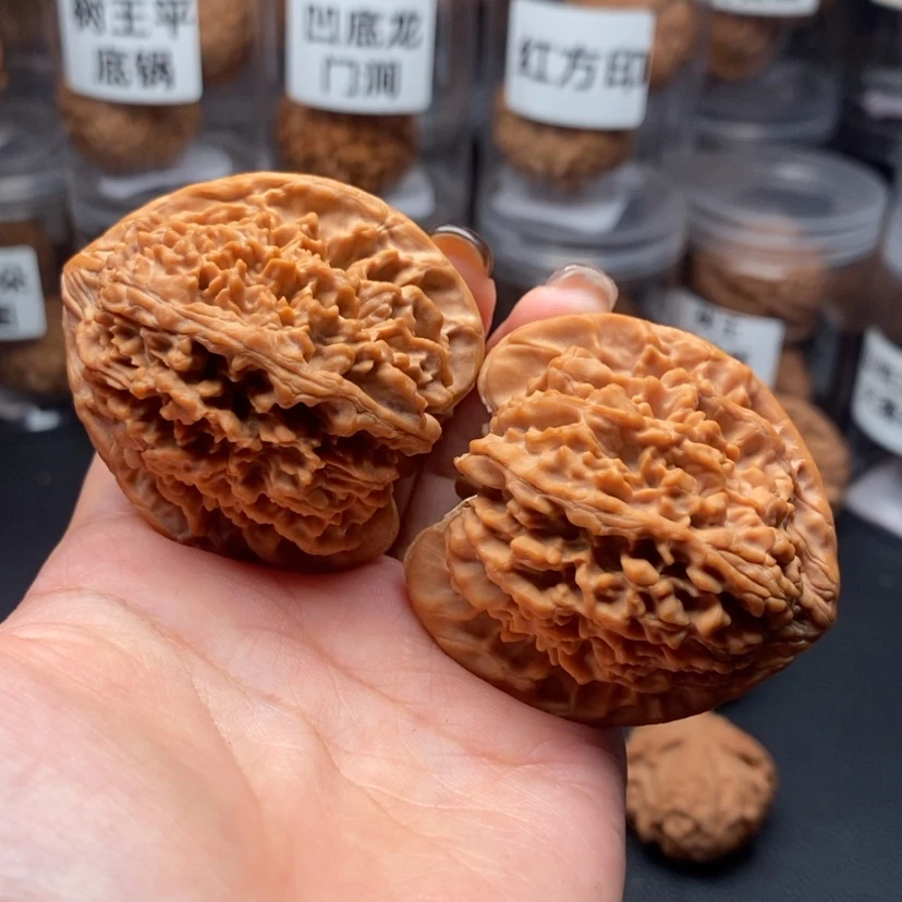 【闪购商品】吊坠文玩核桃满天星46