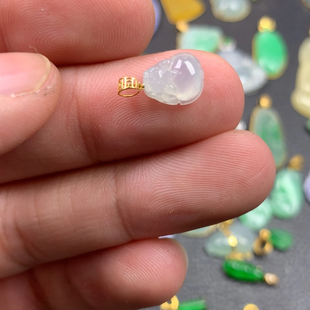 【闪购商品】颈饰18K金镶嵌翡翠翡翠
