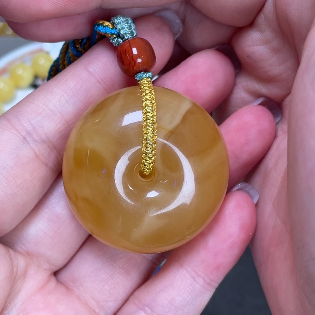 未镶嵌琥珀裸石蜜蜡181