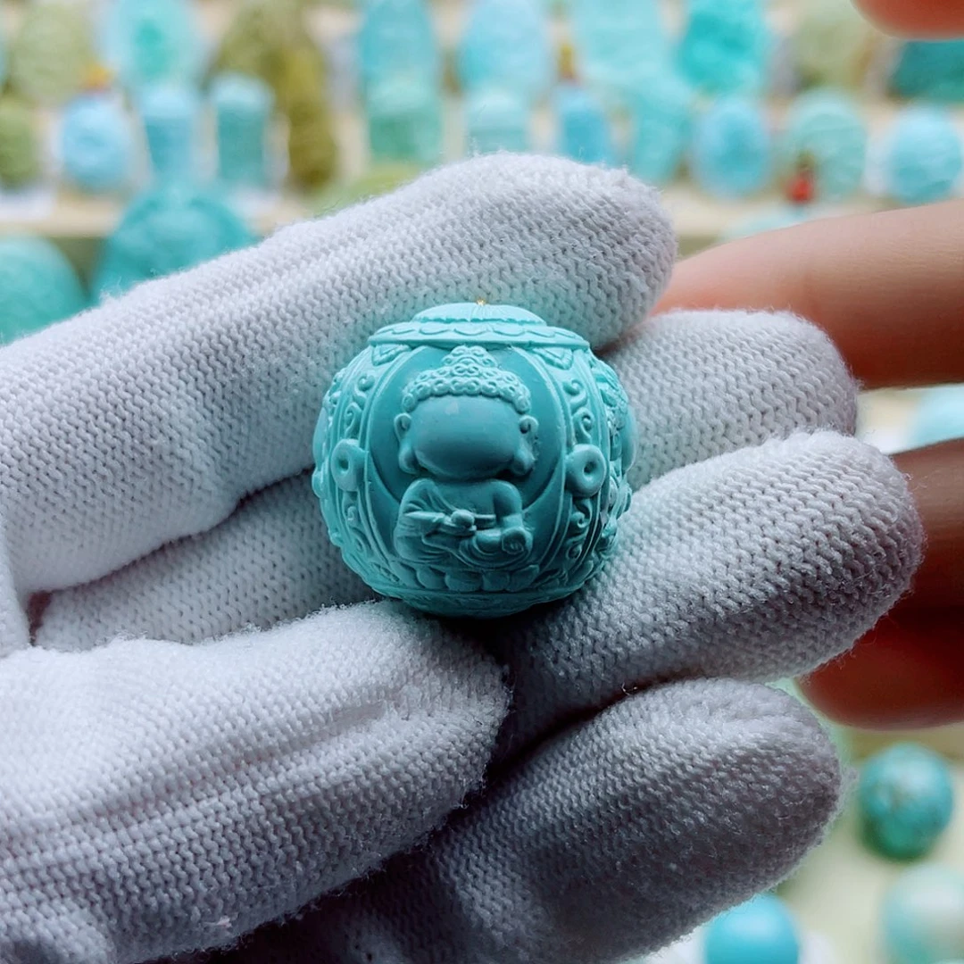 绿松石未镶嵌珠宝奇石