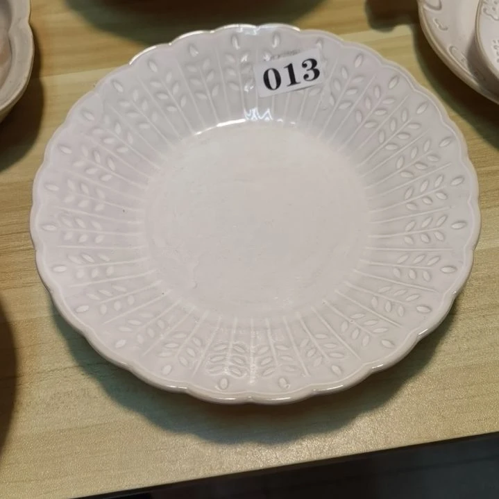 瓷片微瑕树叶九寸深盘两个一组
