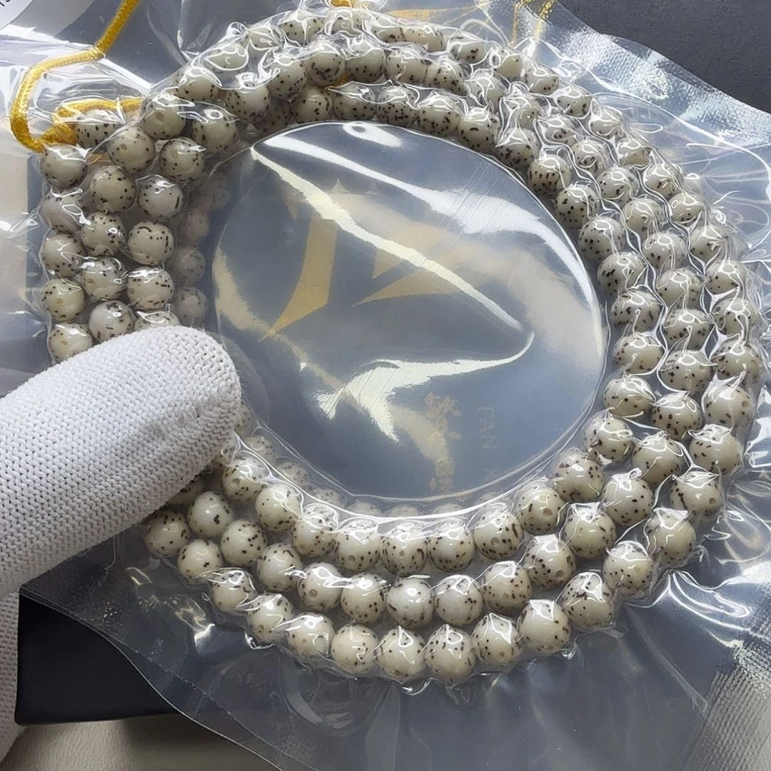 星月菩提吊坠37梵天瓷白大眼睛针尖星7圆108