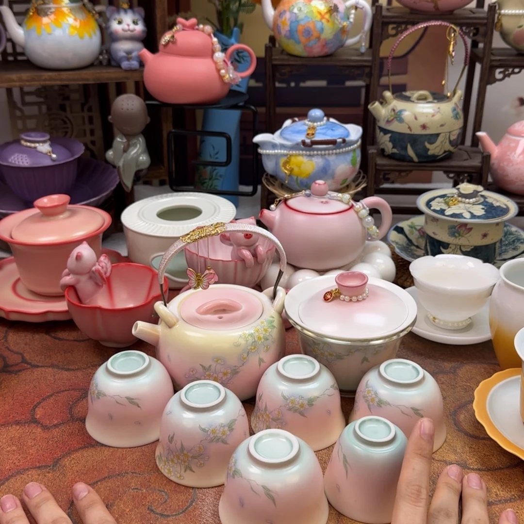 茶具套装一个……好看