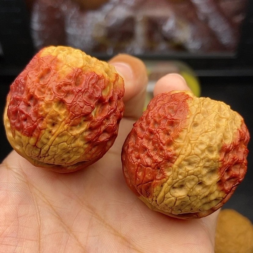 【闪购商品】把件文玩核桃40尺牡丹绣球52.7克