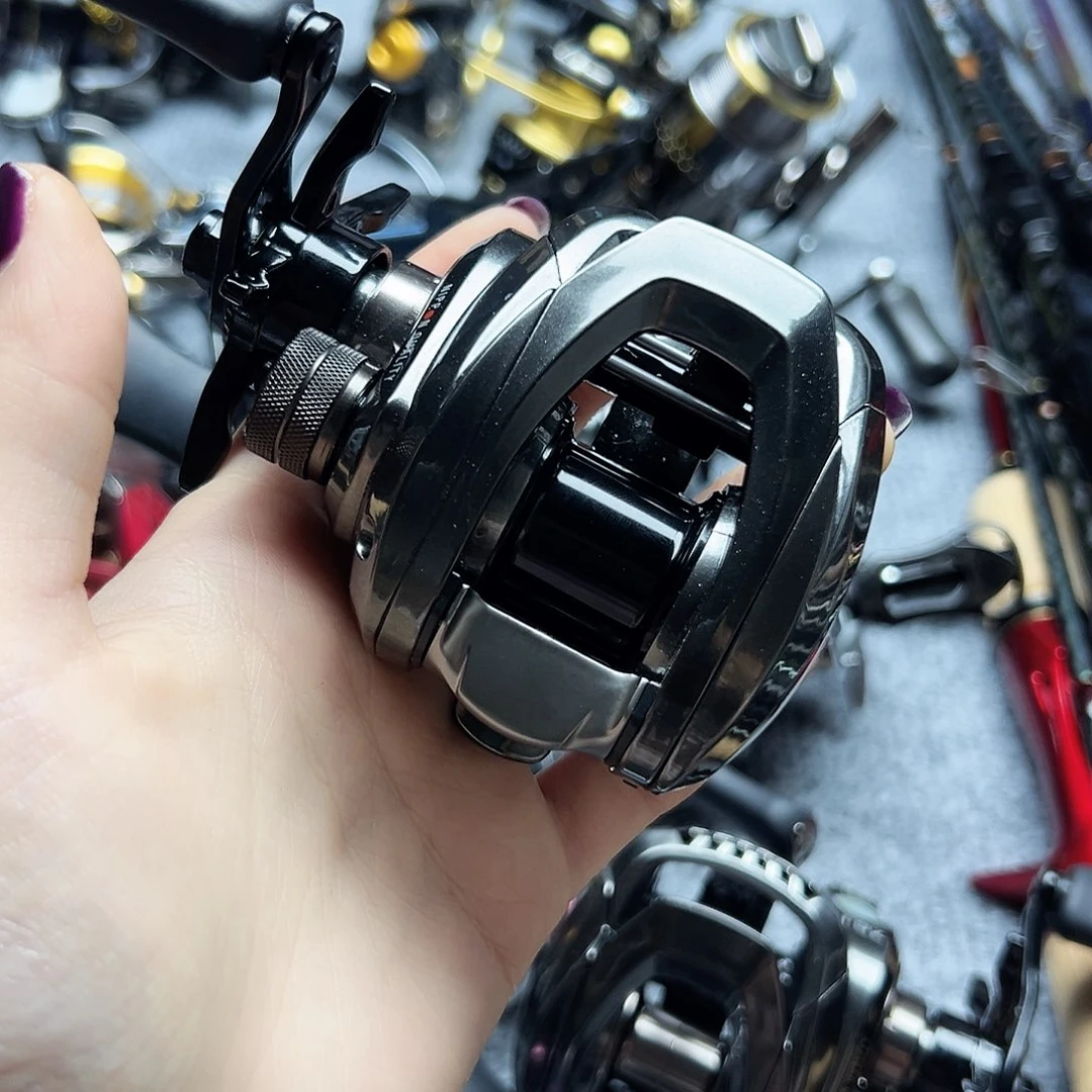 1.8m以下碳素笑*尘Duo 水滴轮左手 双线杯