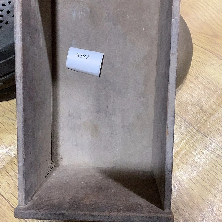 無***瀛瓷片392号工艺品公司