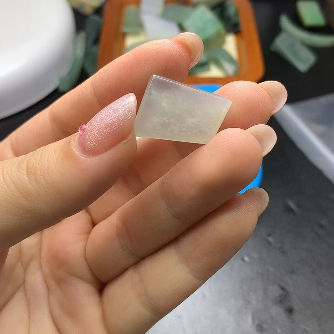 翡翠未镶嵌颈饰翡翠吊坠未镶嵌