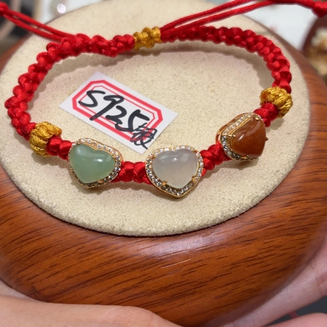 翡翠银S925镶嵌颈饰爱心