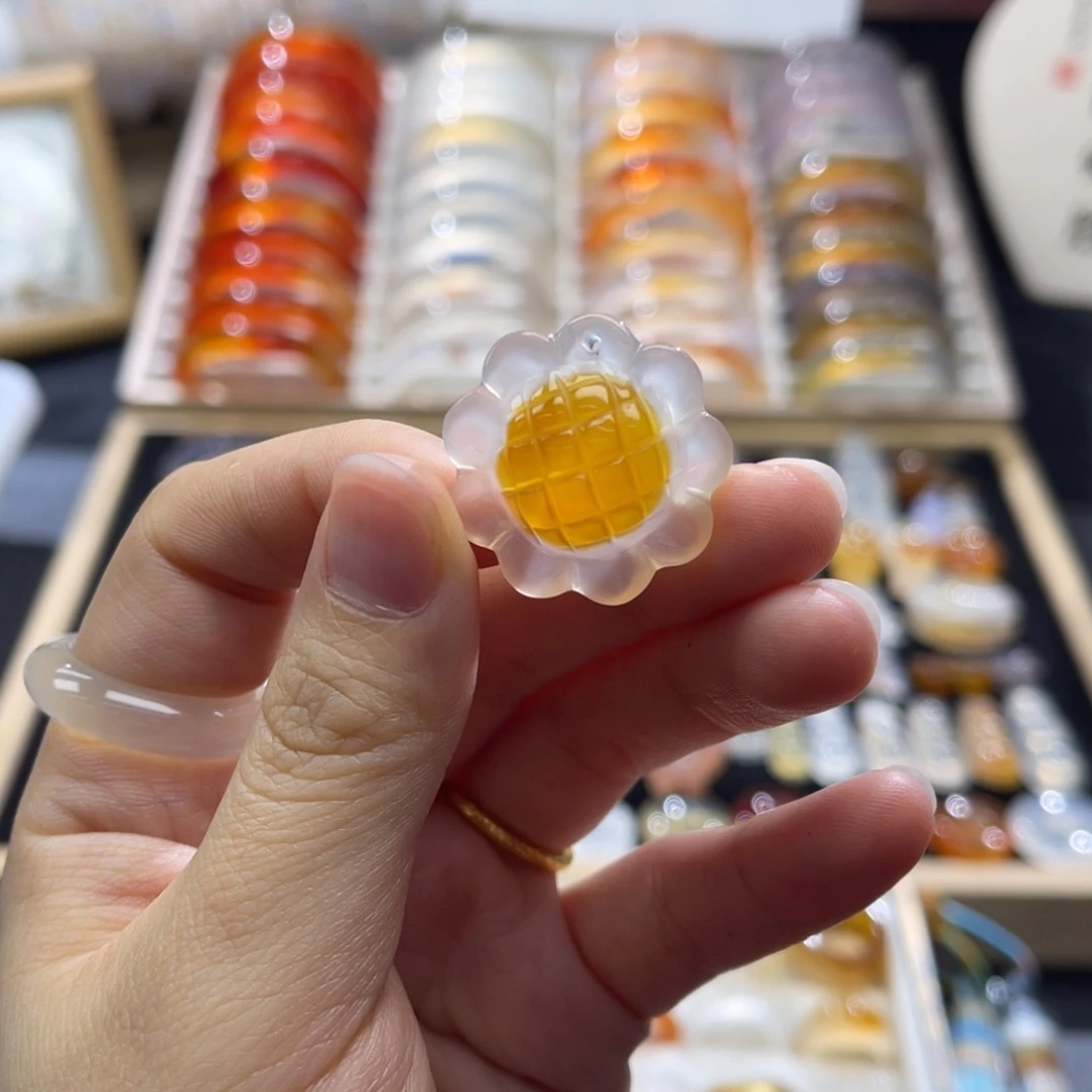 玛瑙/玉髓未镶嵌颈饰