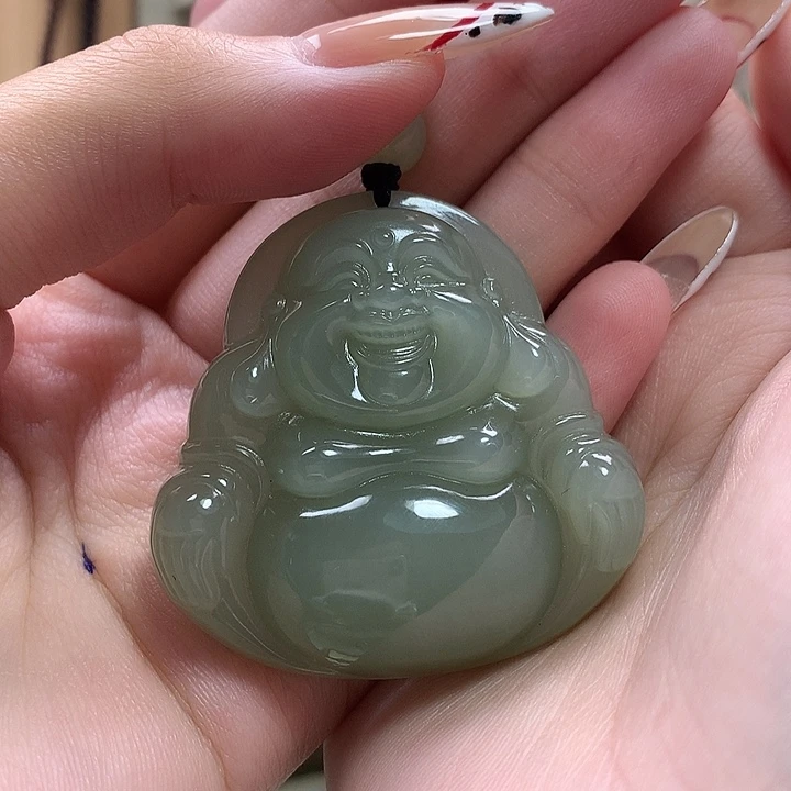 *****和田玉未镶嵌颈饰