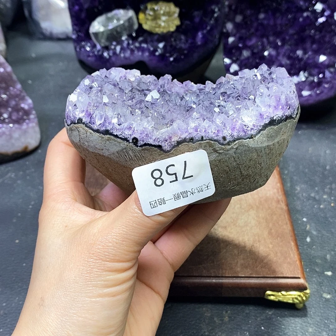 水晶大型摆件（非配饰）未镶嵌