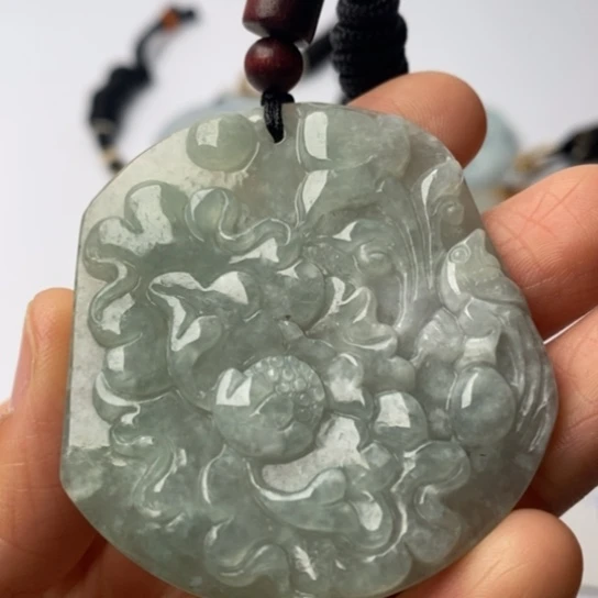 翡翠未镶嵌挂件翡翠