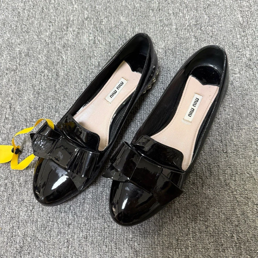 95新 MIU MIU/缪缪 蝴蝶结女士平底鞋 38.5码/11812