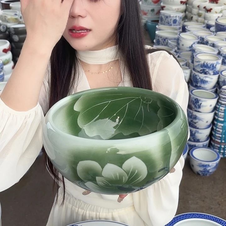 瓷片口径23厘米 高度13厘米