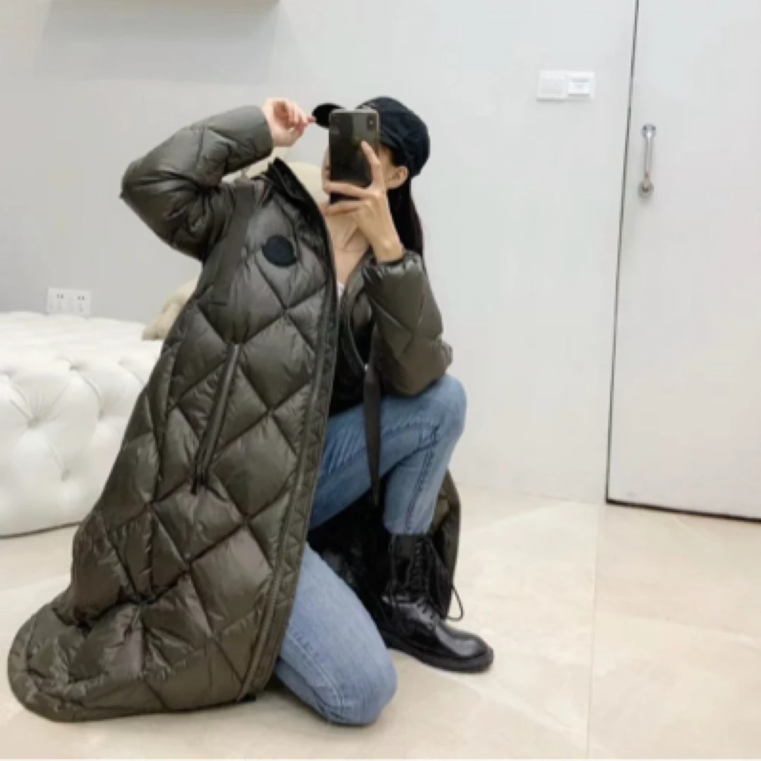 未使用 MONCLER 盟可睐蒙口女款菱格长款羽绒服DUROC