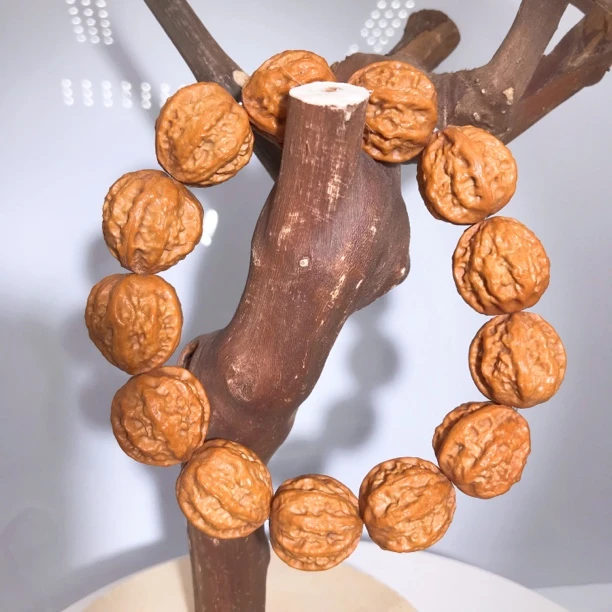 2.0左右秋子手串4号文玩核桃