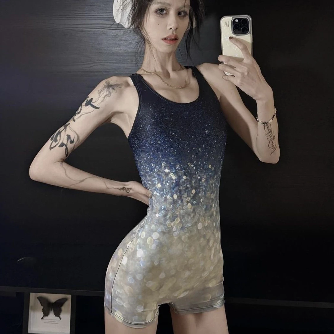 漫天星辰高级感专业竞速连体泳衣女显瘦遮肉露背速干游泳衣