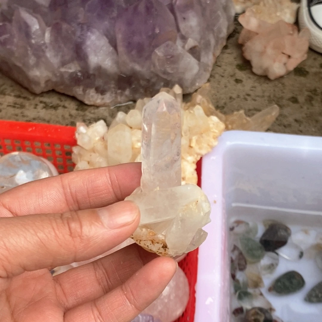 水晶原石摆件未镶嵌水晶