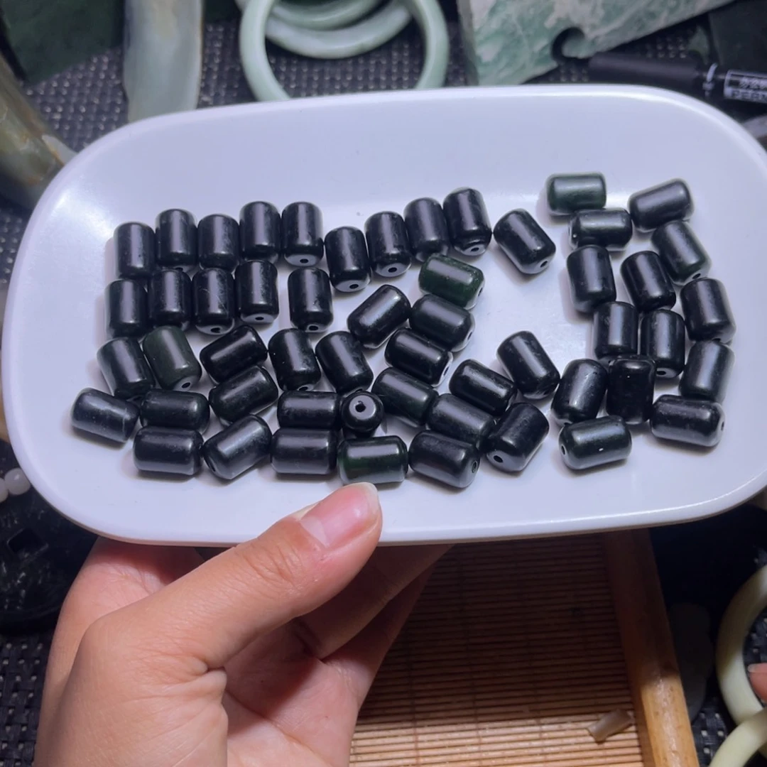 未镶嵌和田玉车挂