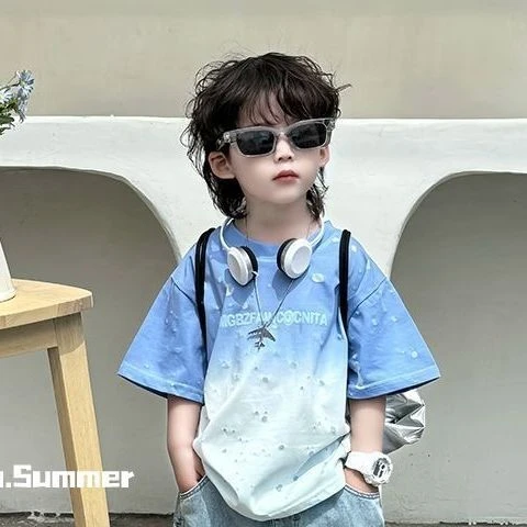 男童夏季套装2025新款儿童韩渐变潮流儿童薄款T恤上衣牛仔裤洋气.